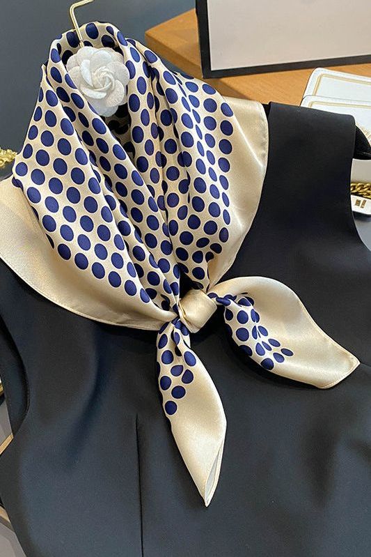 Amara-Scialle (100 % seta - 68 cm)