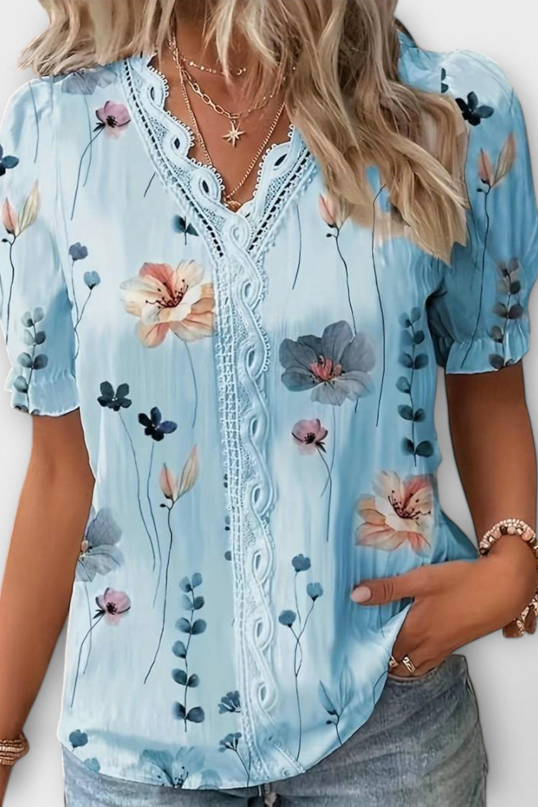 Bruna - Top elegante con scollatura a V a forma di cuore