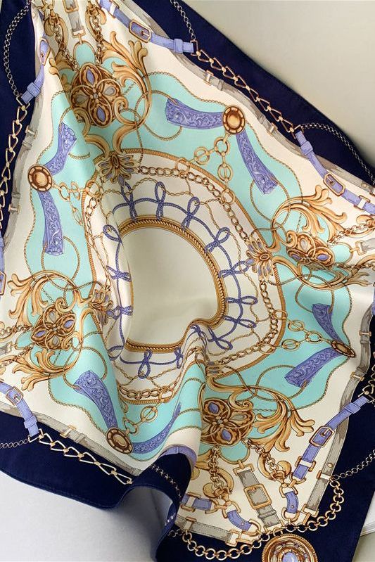 Elena-huivi (100 % seta - 53 cm)