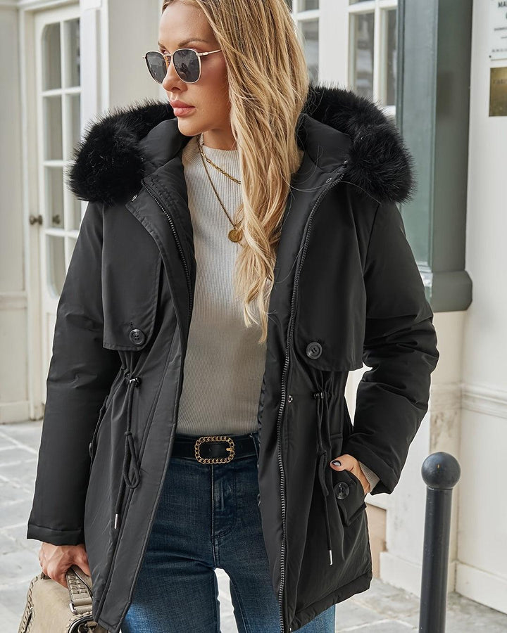 Lianne con cappuccio