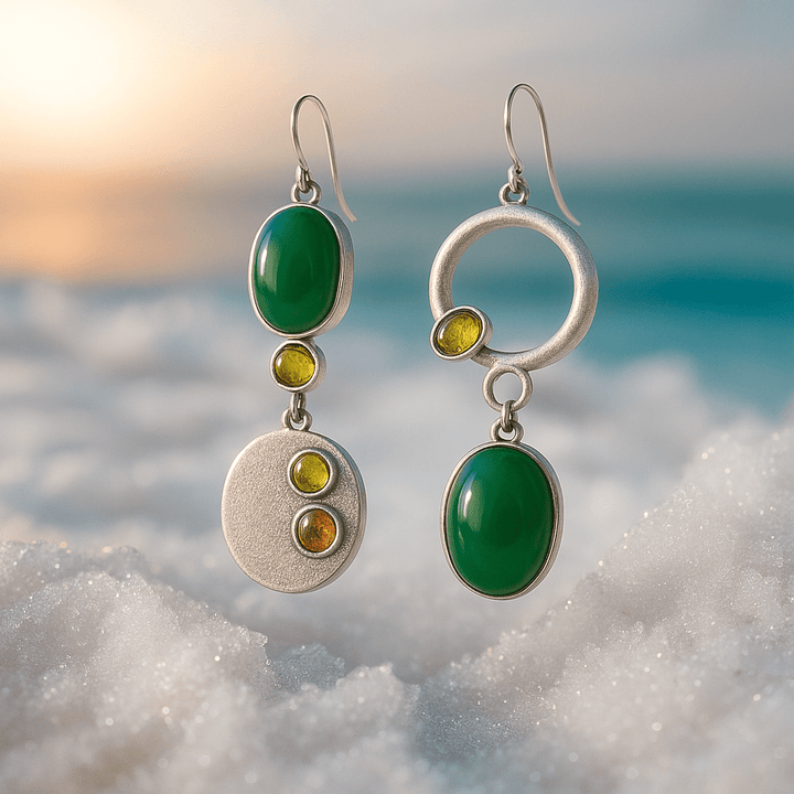 Orecchini con gocce e design asimmetrico